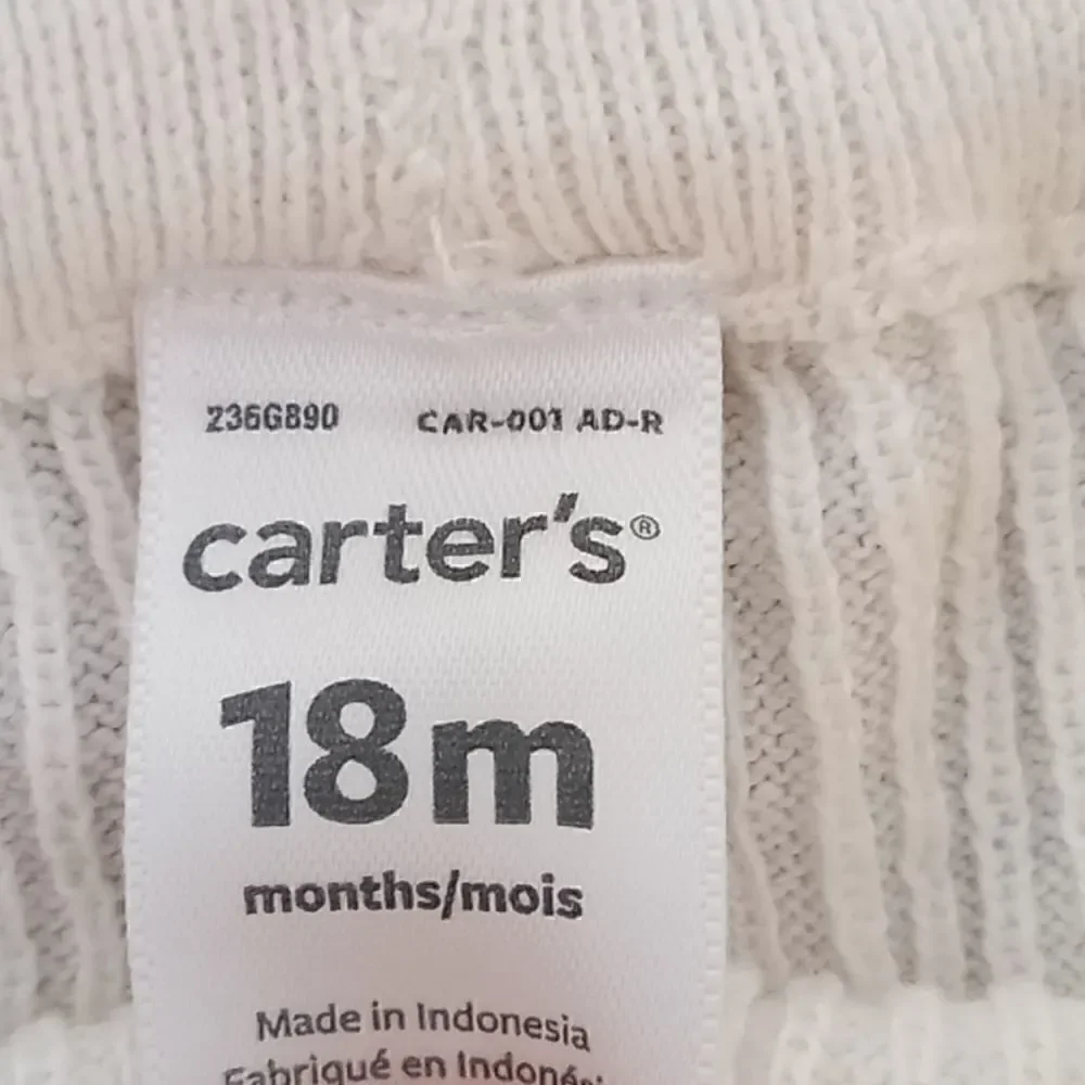 Carter's 18-month little girls cuffed leggings gently used once